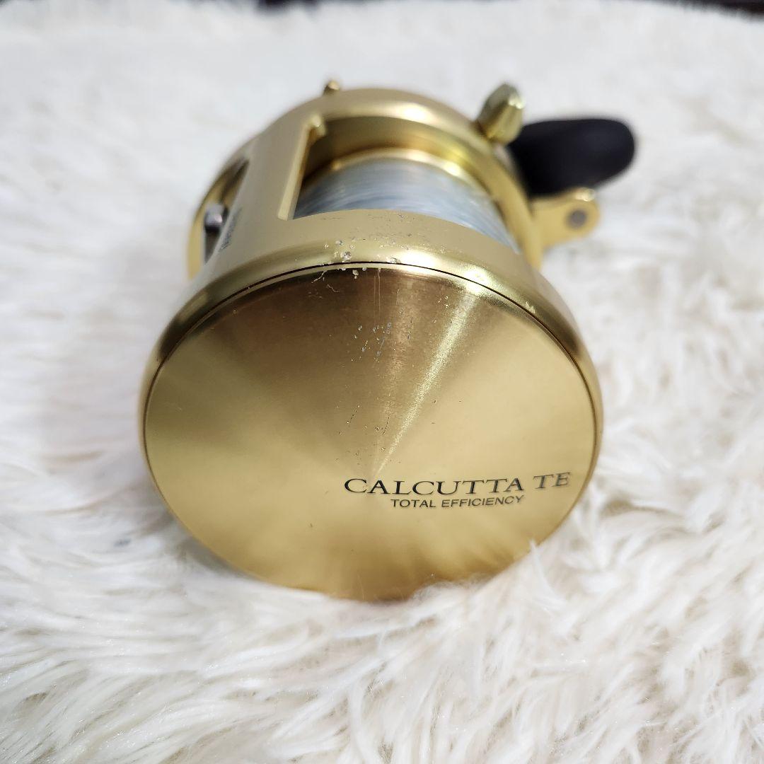 【レア！美品！】シマノ カルカッタ TE CALCUTTA TE 700