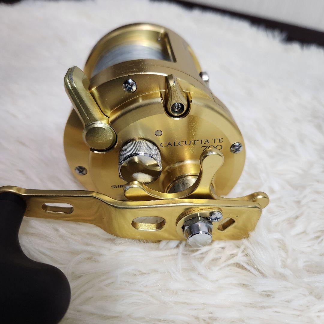 【レア！美品！】シマノ カルカッタ TE CALCUTTA TE 700