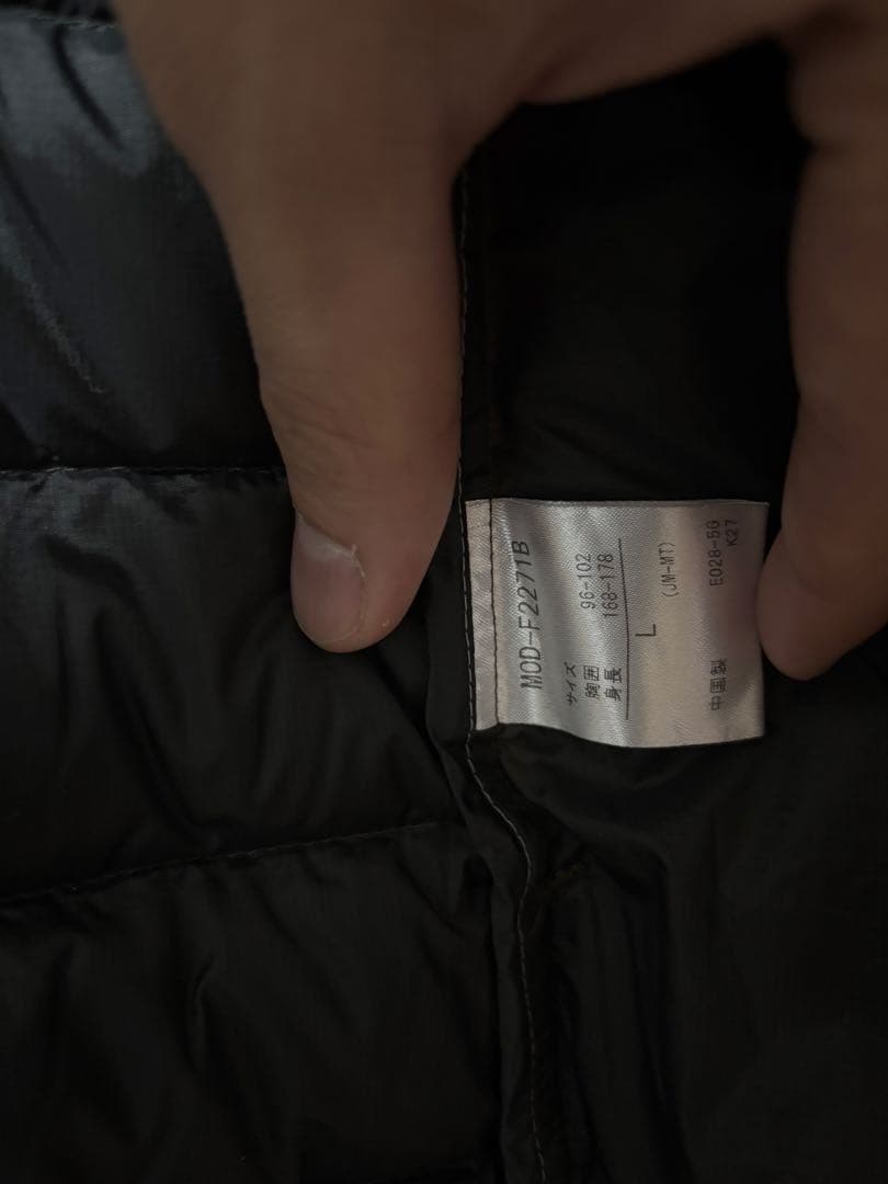 BEAMS別注Marmot ダウンベスト オリーブ Lサイズ