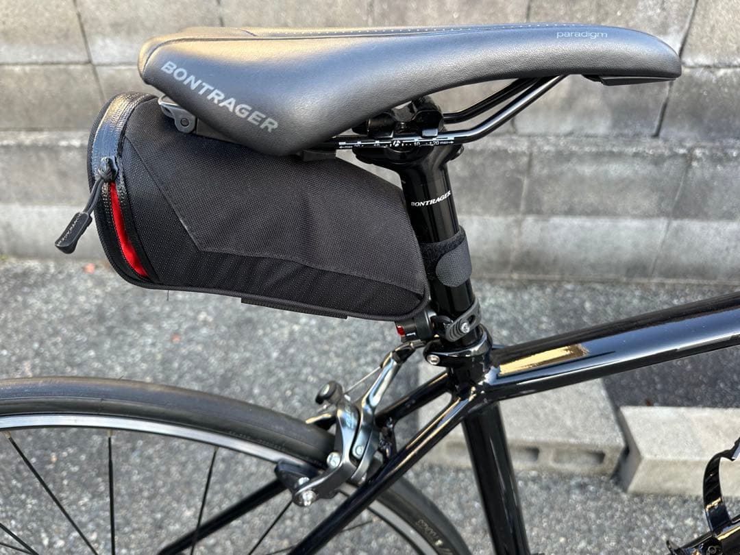 Trek ロードバイク ブラック 700C エモンダALR4