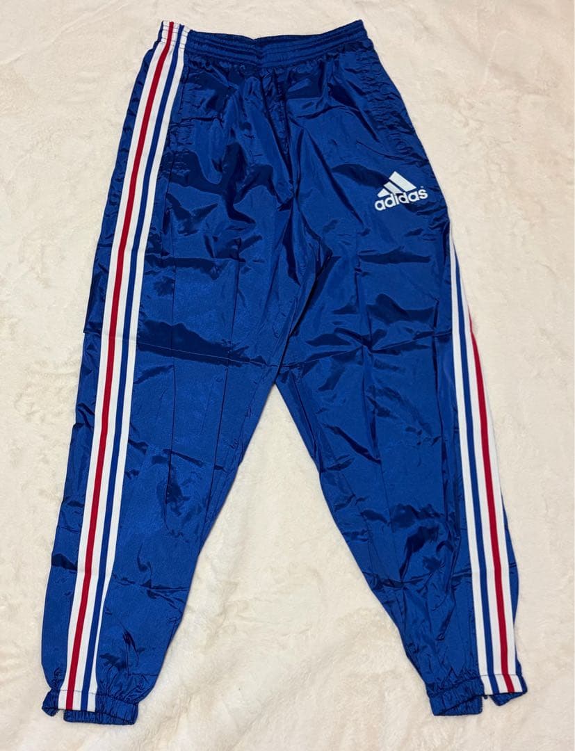 adidas ウィンドブレーカー　ジャージ　上下セット