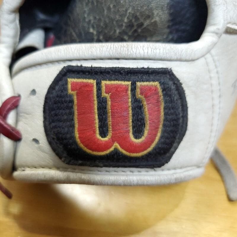 ウイルソン Wilson プロスタッフ 限定カラー 内野用 軟式グローブ