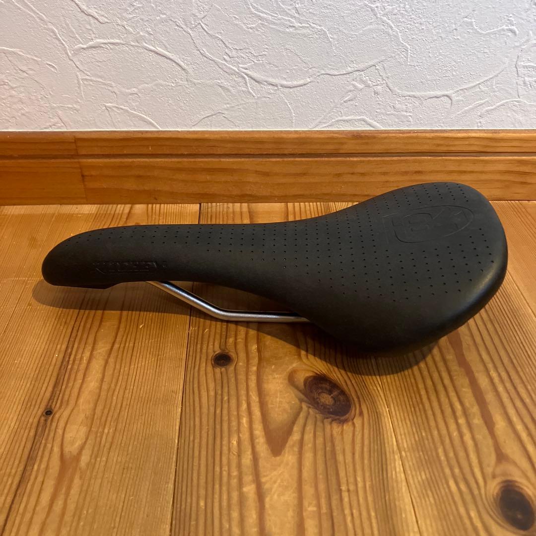RITCHEY リッチー　CLASSIC サドル V2