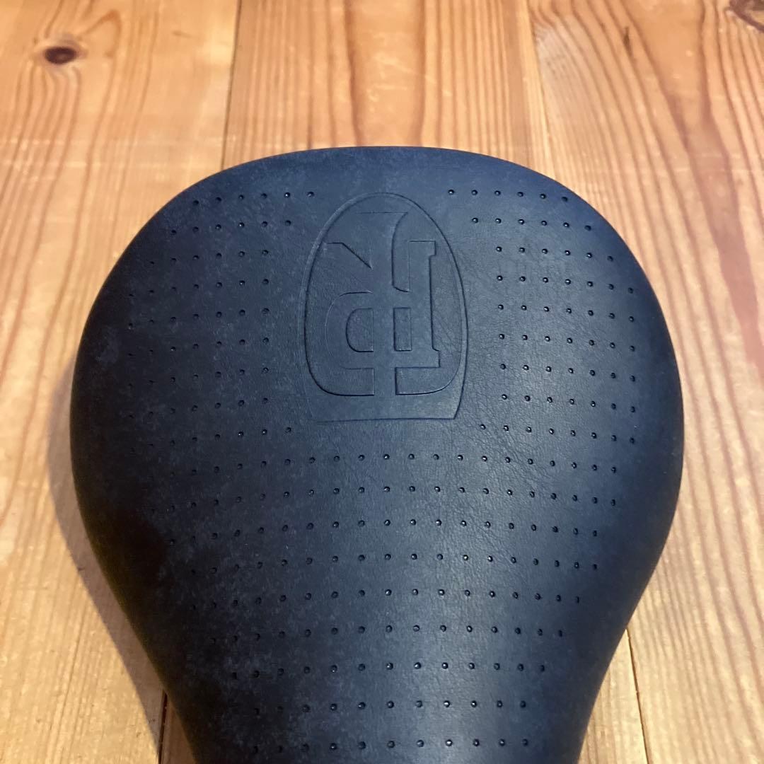 RITCHEY リッチー　CLASSIC サドル V2