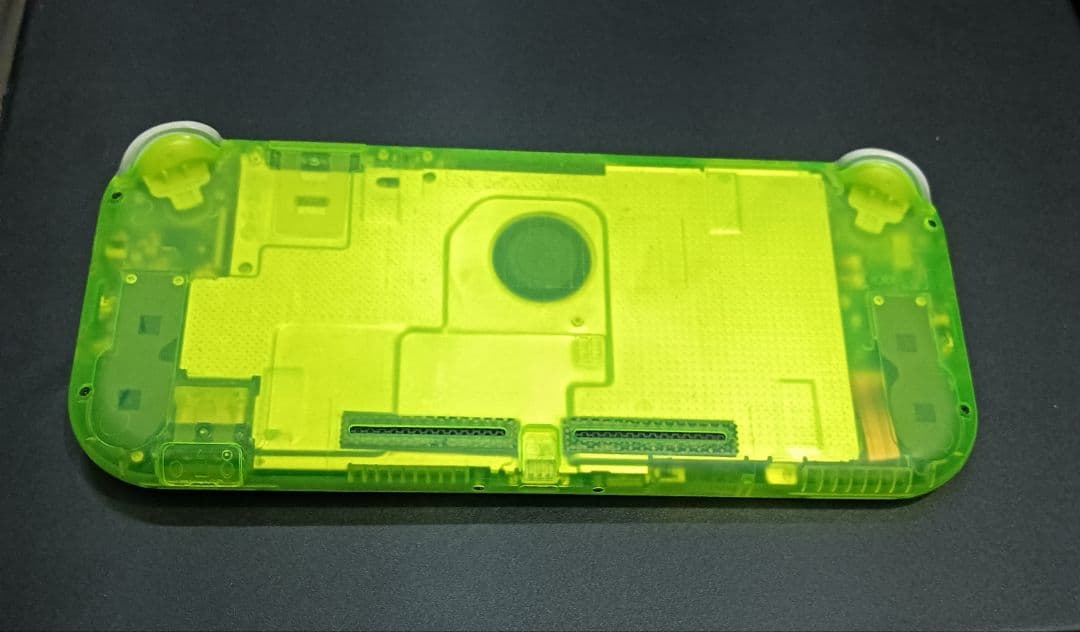 Nintendo Switch Lite クリアグリーン（ガラスコーティング剤）