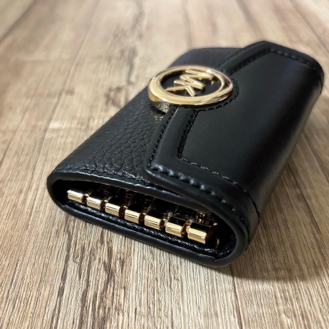 【美品】マイケルコース　MICHAEL KORS　キーケース　レザー　ブラック