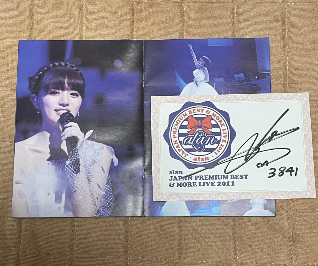alan JAPAN PREMIUM BEST＆・・ 2011　阿蘭 サイン