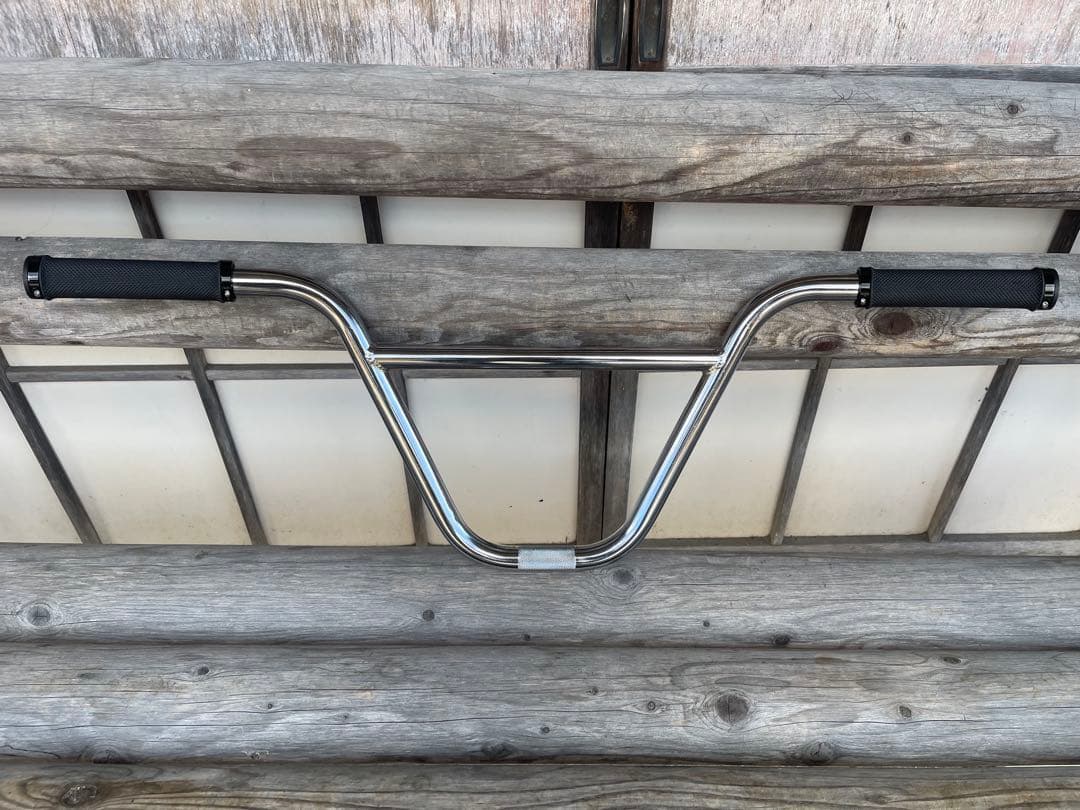 BMX バー ANIMAL EMPIRE VARANYAK BARS 9.5”