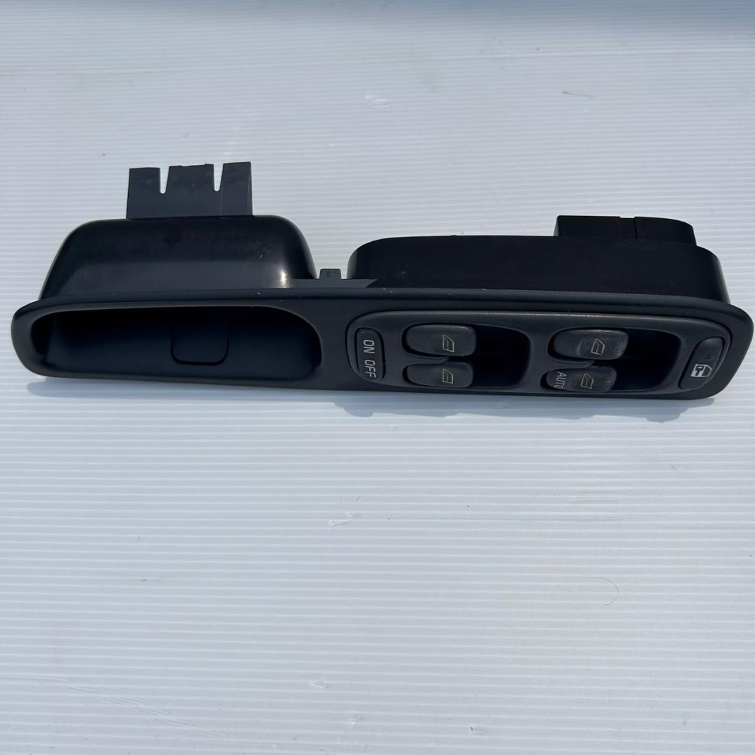 美品　VOLVO ボルボ V70　純正 運転席用パワーウィンドウスイッチ
