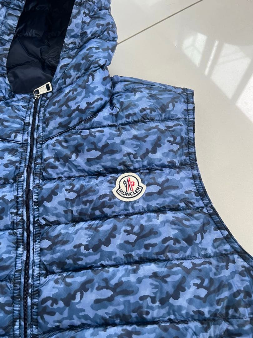 MONCLERダウンべスト サイズ2（men's M）