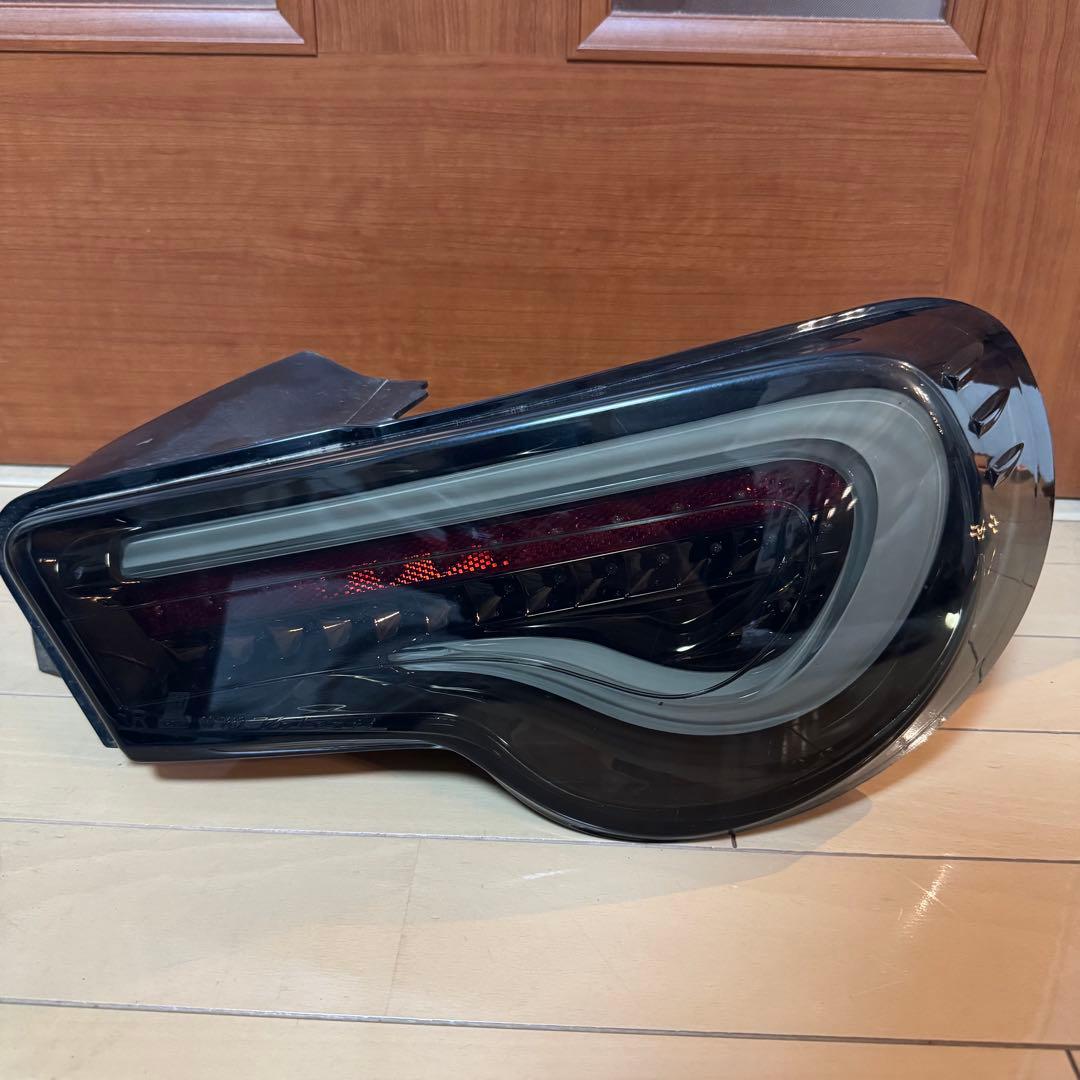 ZN6 86/ZC6 BRZ Valenti LEDテールランプ 切り替え付き