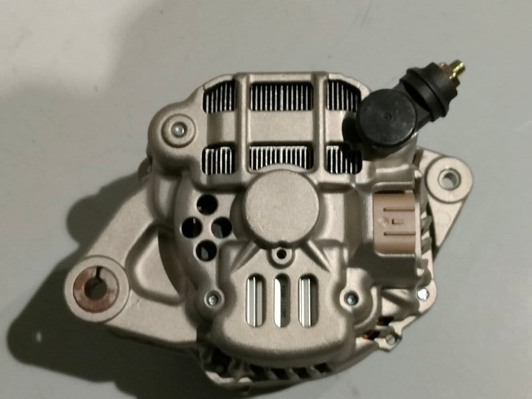 サンバー TT1 オルタネーター