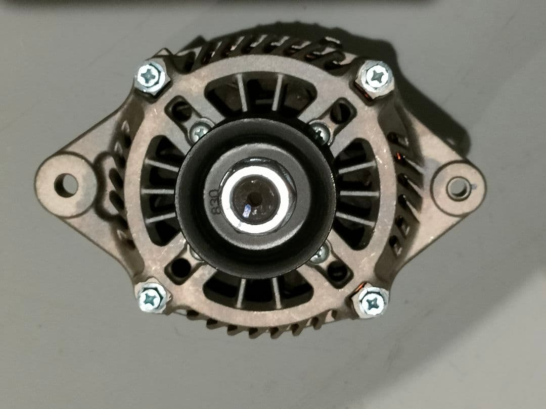 サンバー TT1 オルタネーター