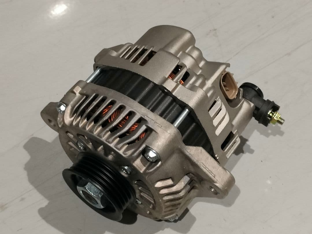 サンバー TT1 オルタネーター