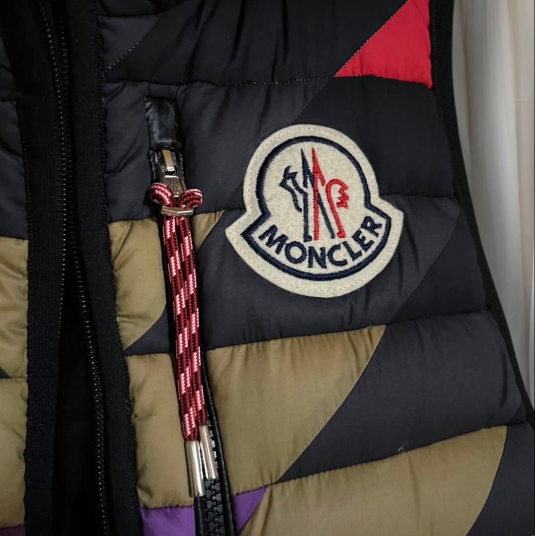 極美 モンクレール MONCLER ダウンベスト ブラック/マルチ リバーシブル