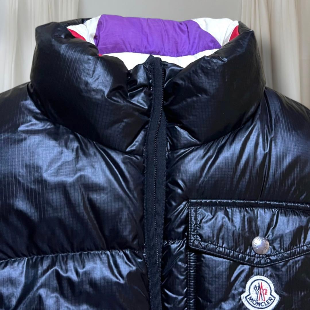 極美 モンクレール MONCLER ダウンベスト ブラック/マルチ リバーシブル