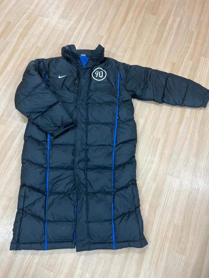 Nike ダウンベンチコート ブラック/ブルー