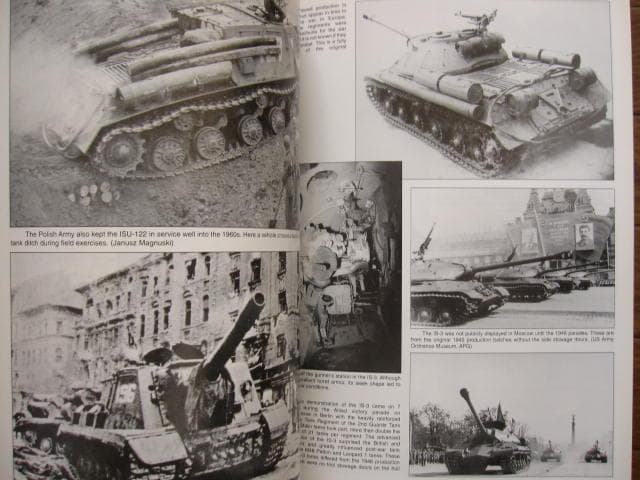 STALIN’S HEAVY TANKS 1941-1945 THE KV