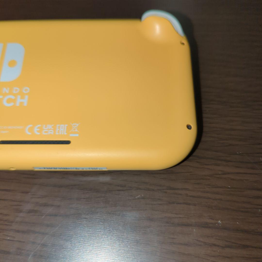 1*6様 ニンテンドースイッチライト　イエロー