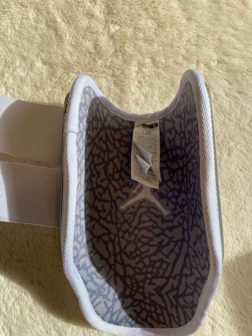 Jordan エルボーガード