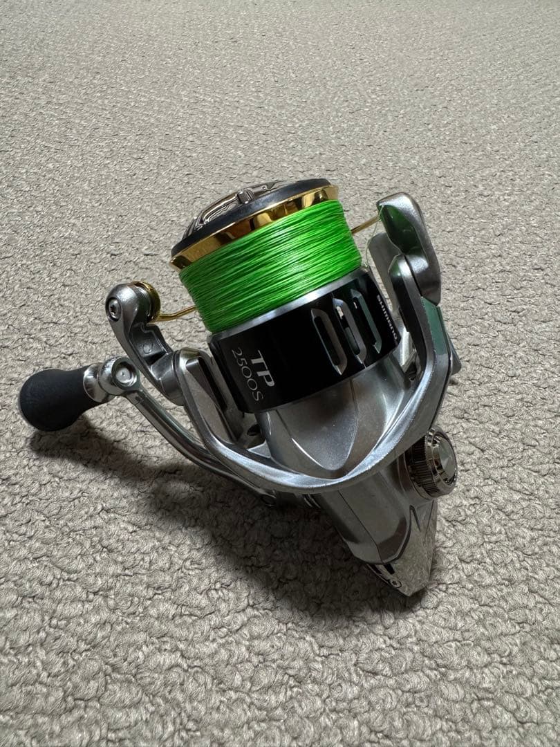 シマノ　15ツインパワー2500SHG