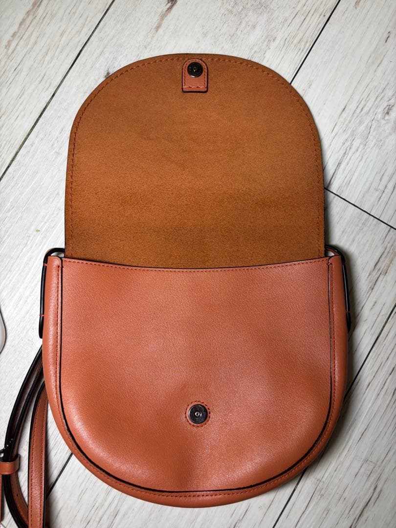 coachブラウンレザーショルダーバッグ