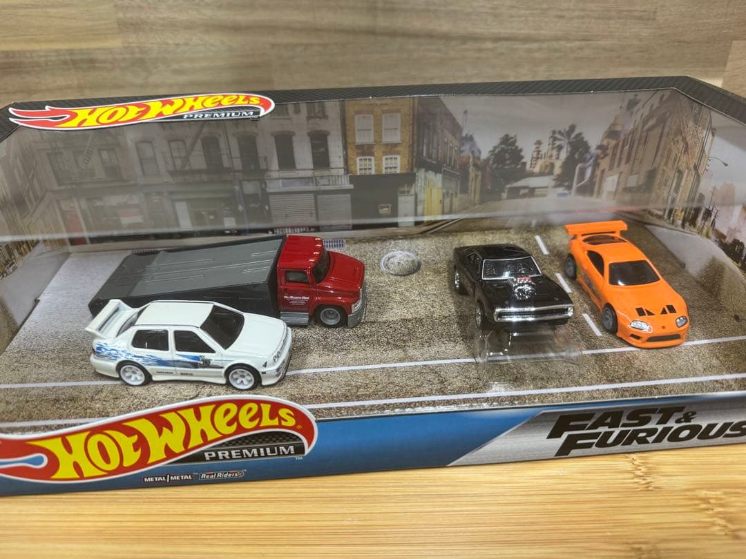HotWheels　PREMIUM　ワイルド・スピード　ミニカー4台セット