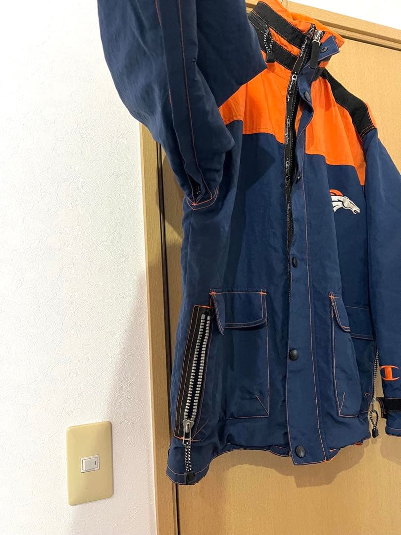 ☆NFL☆DENVER BRONCOS☆ブロンコス中綿アウタージャケットL-XL