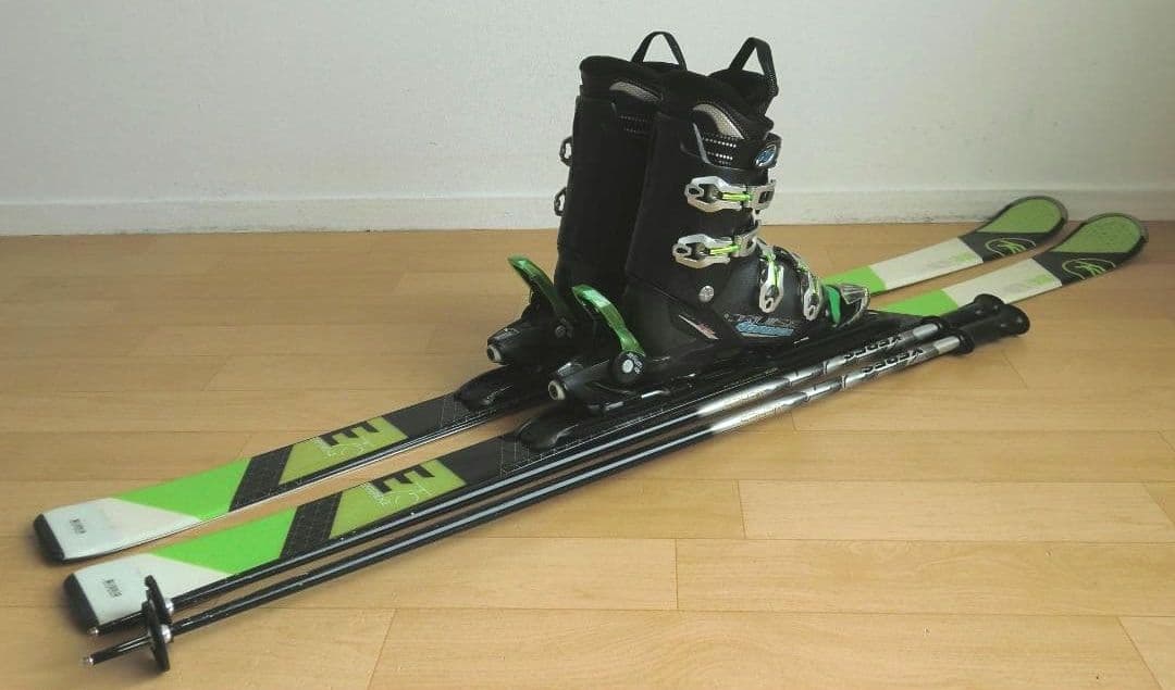 ROSSIGNOL＋NORDICA スキーフルセット 板160 靴26.5