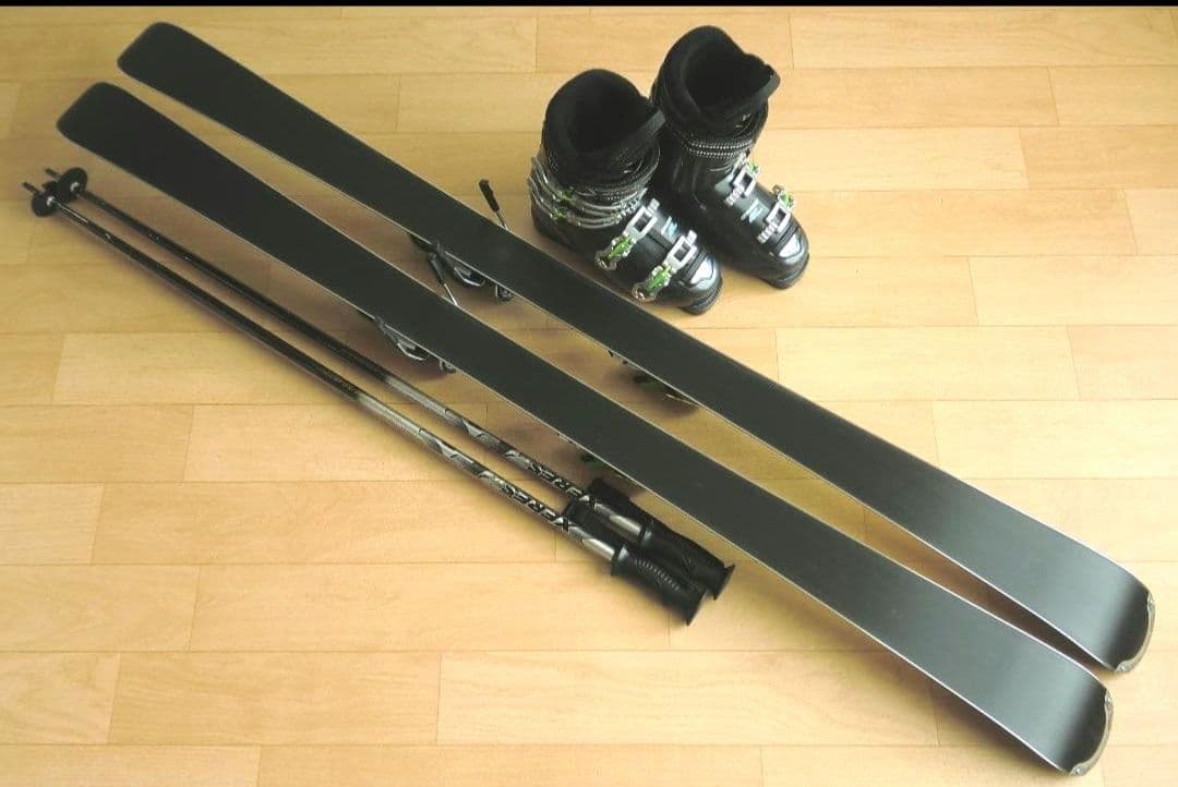 ROSSIGNOL＋NORDICA スキーフルセット 板160 靴26.5