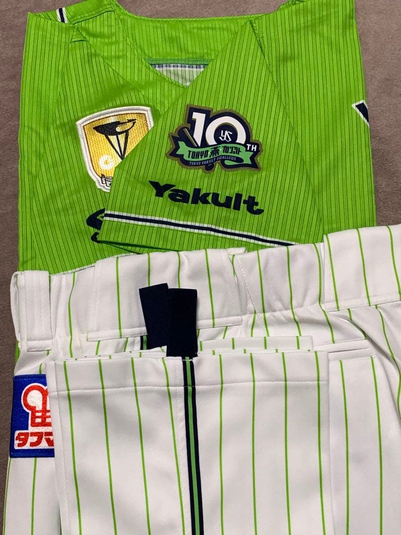 ヤクルトスワローズ　選手実使用ユニフォーム上下 15番 山下選手