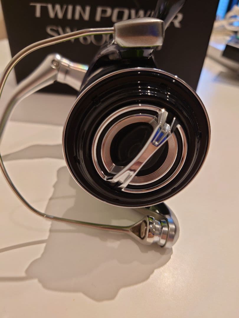 SHIMANO 21TWIN POWER SW6000XG スピニングリール