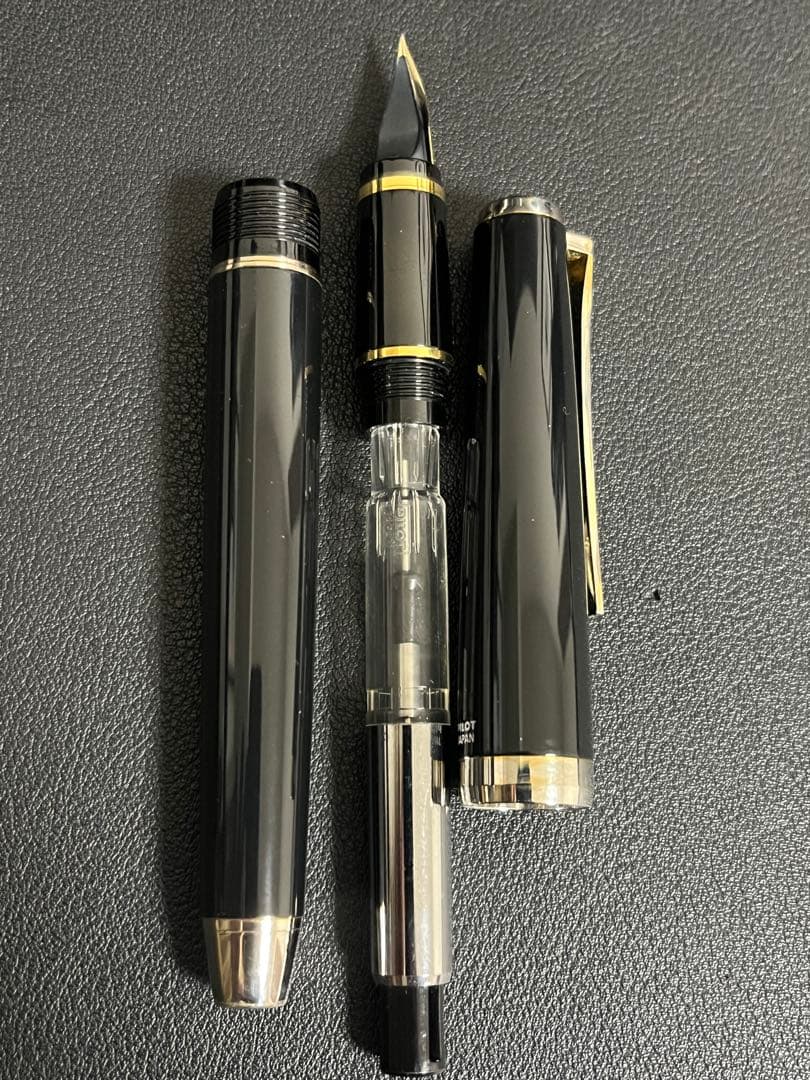 Pilot パイロット Elabo エラボー 万年筆 ブラック 金属軸 調整品