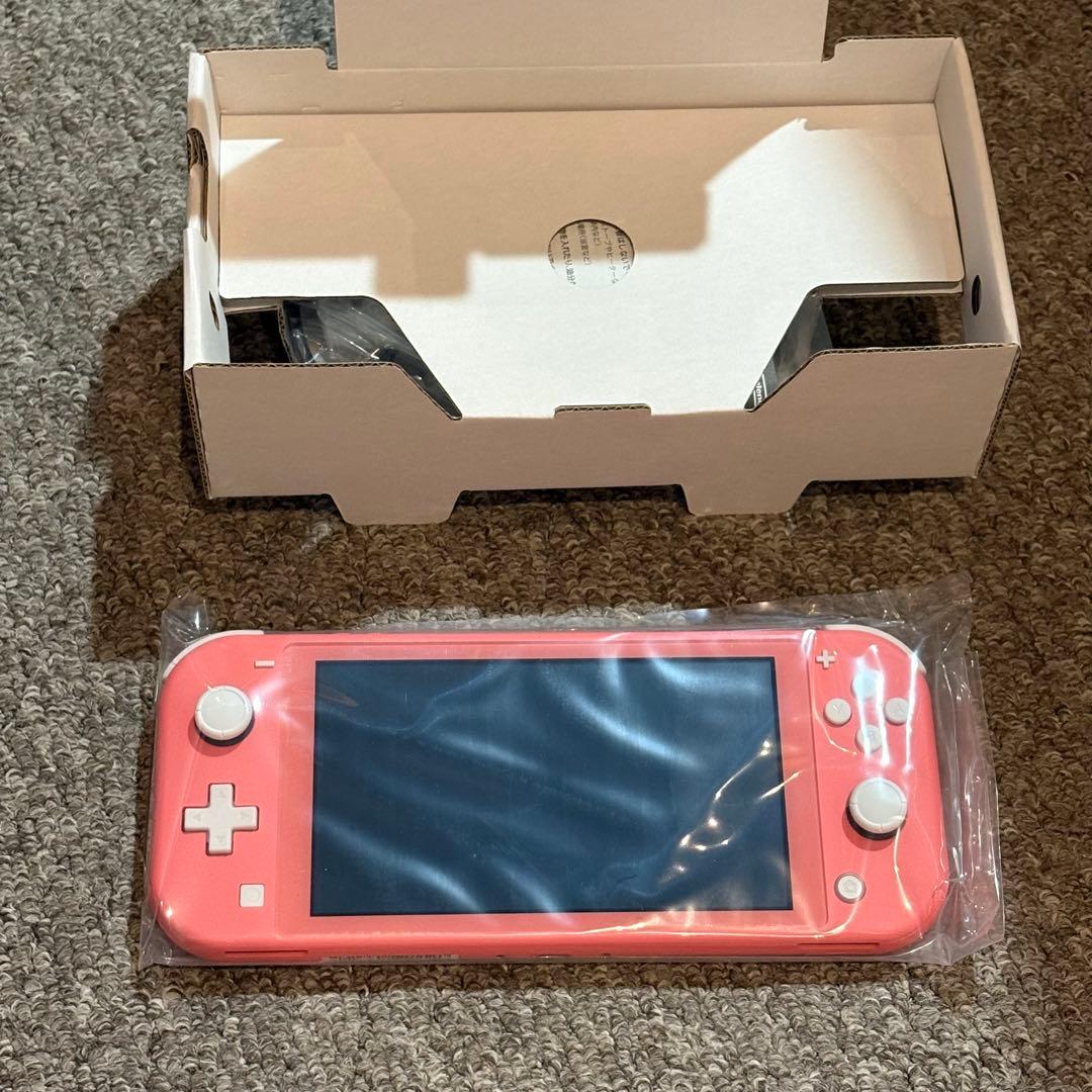 【新品】Nintendo Switch Lite コーラル ピンク 本体