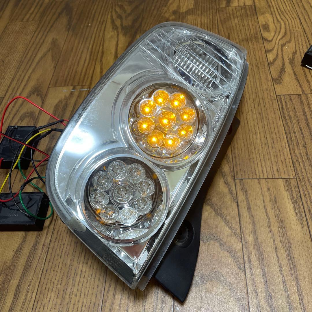 k12 マーチ　クリアテール　LEDテール