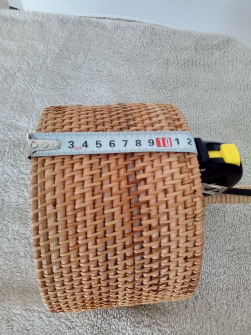 ✦新品　ラタン　バスケット　アジアン雑貨　小物入れ　かご　ベトナム　籐　収納