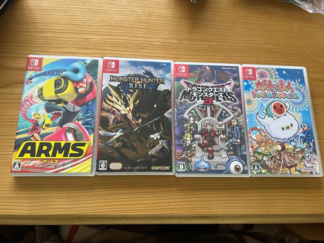 Nintendo Switch グリーン/ピンク 本体とゲーム4本