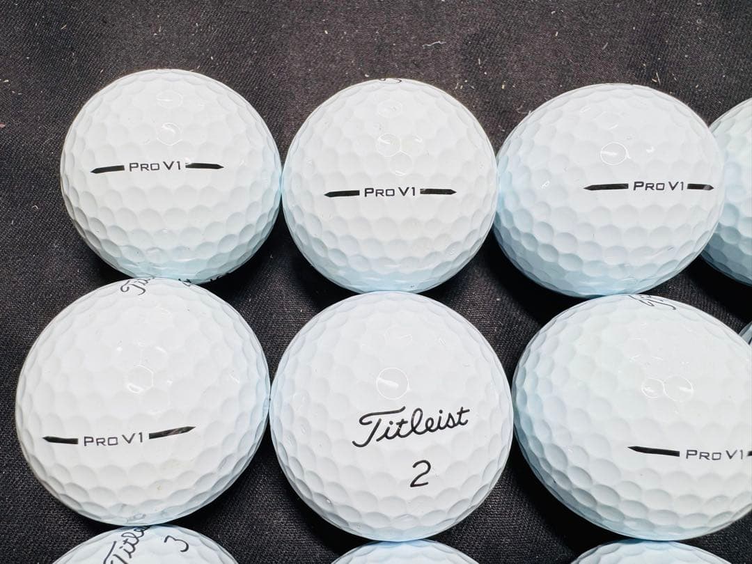 最新 タイトリスト PRO V1 2025年モデル 20個