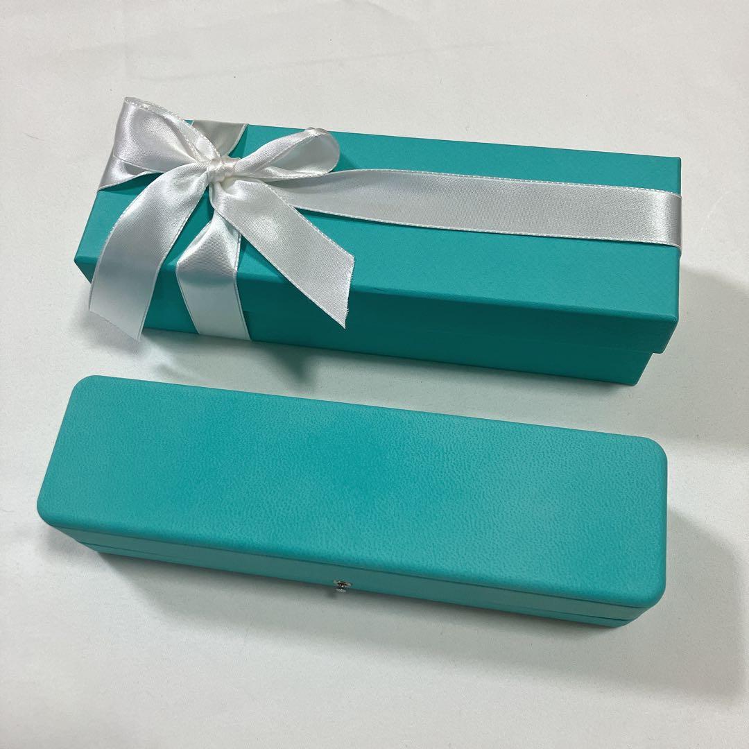 美品　ティファニー　ブレスレット　ケース　空箱　ブルーボックス　リボン付き