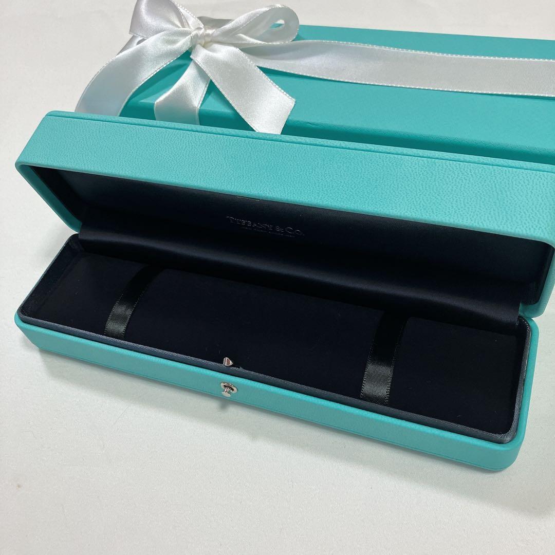 美品　ティファニー　ブレスレット　ケース　空箱　ブルーボックス　リボン付き
