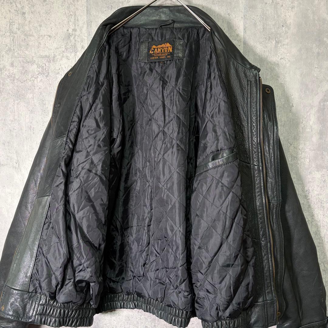 極上 レザー ジャケット ロゴエンボス 黒 本革 肩パッドなし