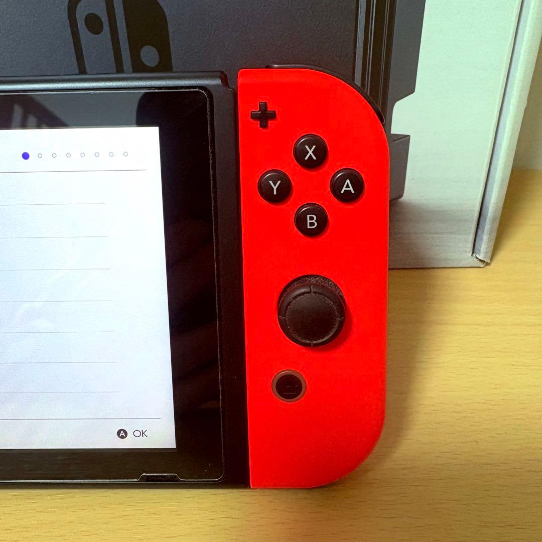 【美品・箱付き】Nintendo Switch本体 ネオンブルー/ネオンレッド