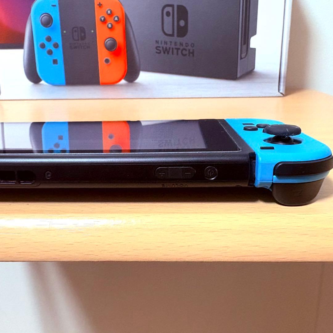 【美品・箱付き】Nintendo Switch本体 ネオンブルー/ネオンレッド