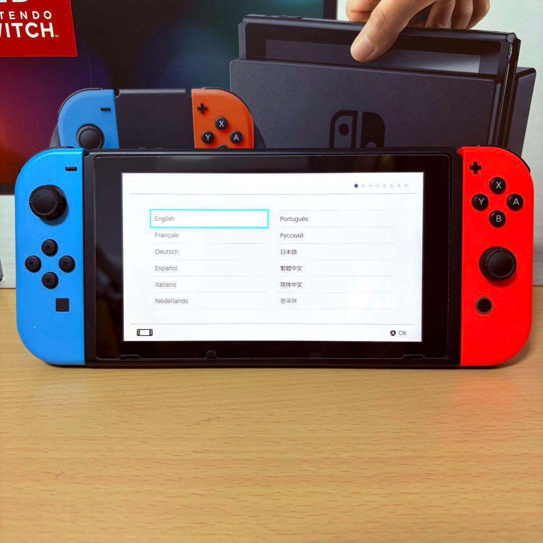 【美品・箱付き】Nintendo Switch本体 ネオンブルー/ネオンレッド