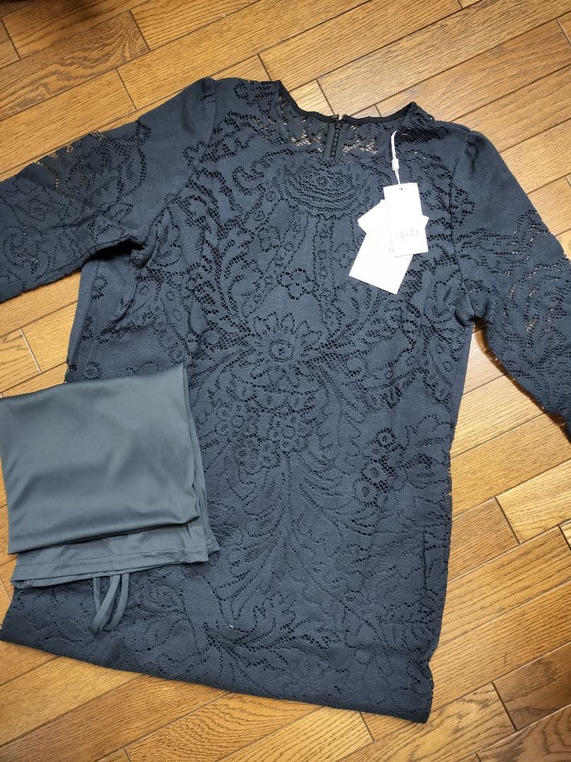 新品タグ付　Ameri　JACQUARD RUSSELL LACE DRESS