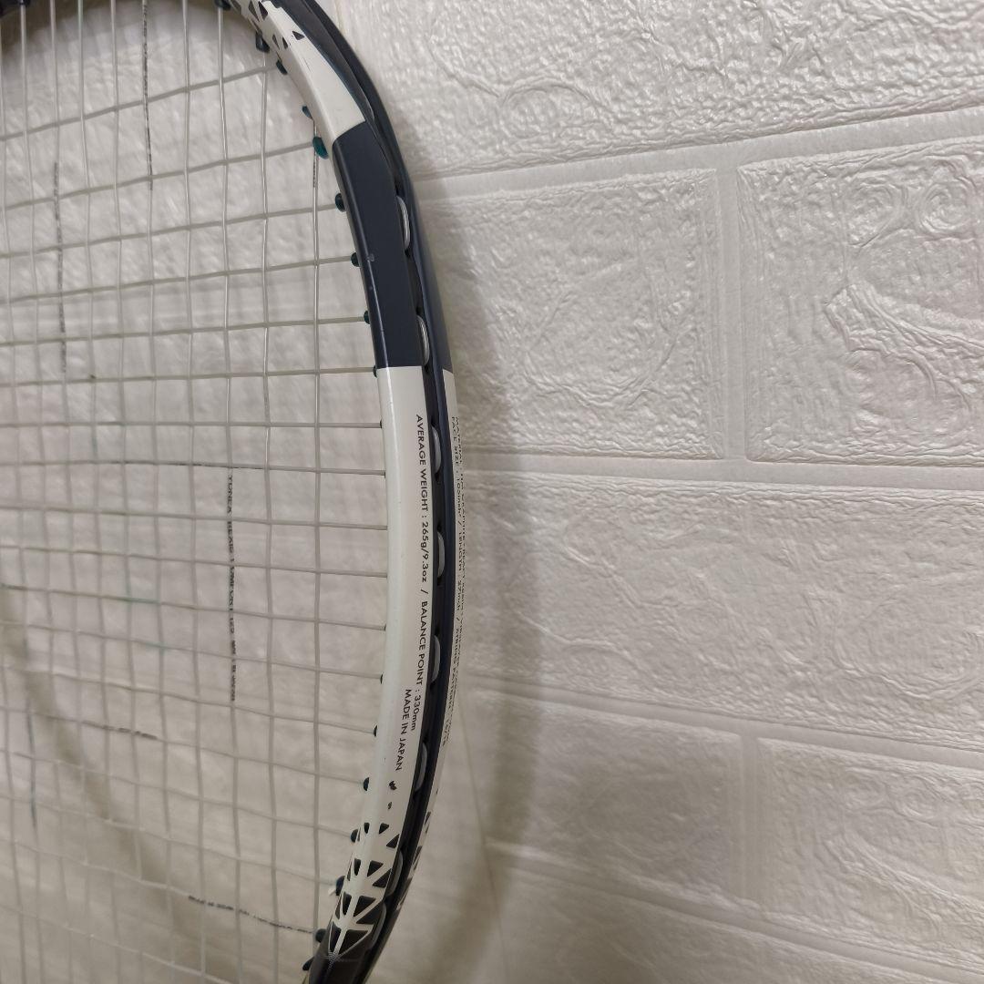 美品 ヨネックス　YONEX ASTREL 105 テニスラケット　G1E
