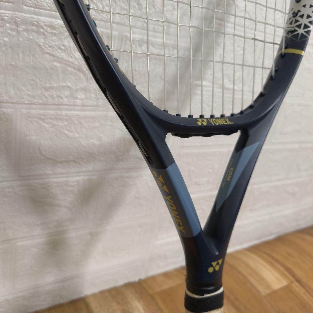 美品 ヨネックス　YONEX ASTREL 105 テニスラケット　G1E