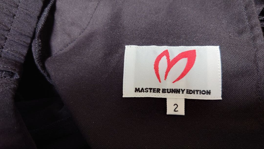 MASTER BUNNY EDITION レディースパンツ 黒