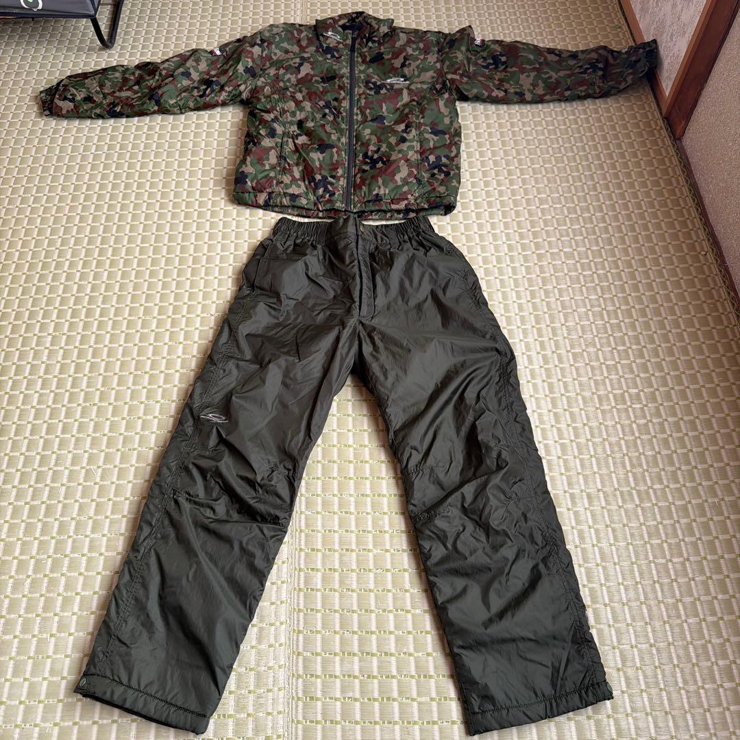 東レBawo 迷彩フィッシングスーツ 上下セット バック刺繍デザイン
