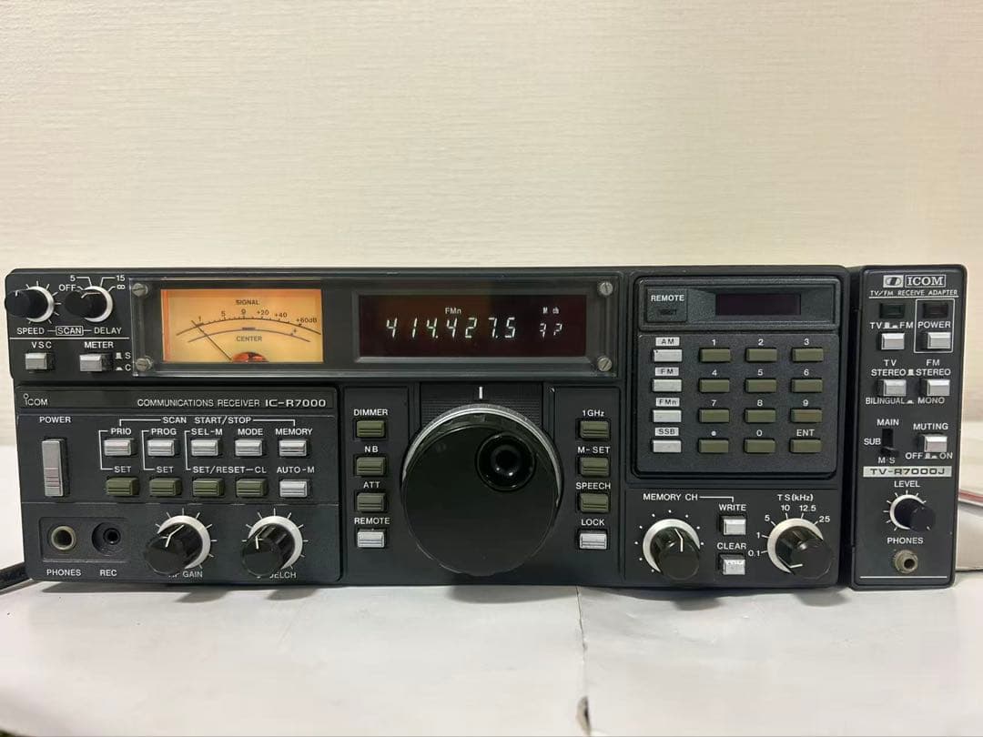 ICOM IC-R7000広帯域受信機、TV-R7000Jレシーブアダプター